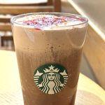 スターバックスコーヒー 『カカオ ＆ ストロベリー ムース フラペチーノ』