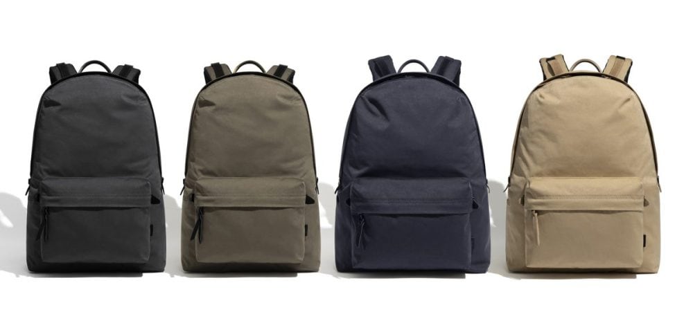 アントラック「CITY/TK デイパック S」￥41,800／W32×H46×D14㎝／14.0インチPC対応／4色展開 アントラック「CITY/TK デイパック M」￥44,000／W35×H45×D17㎝／15.6インチPC対応／4色展開