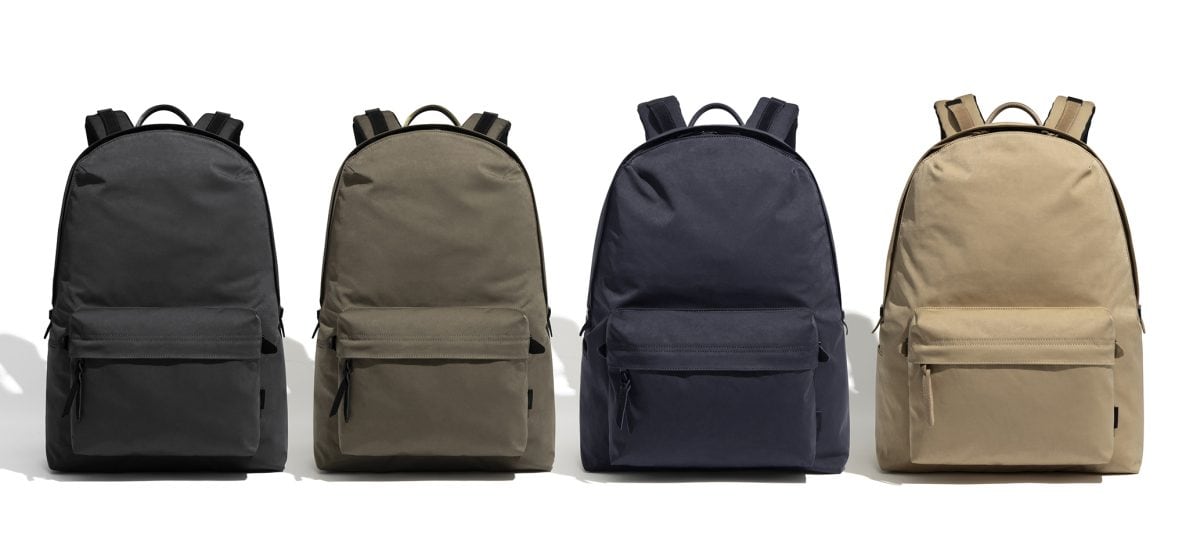 アントラック「CITY/TK デイパック S」¥41,800/W32×H46×D14㎝/14.0インチPC対応/4色展開 アントラック「CITY/TK デイパック M」¥44,000/W35×H45×D17㎝/15.6インチPC対応/4色展開