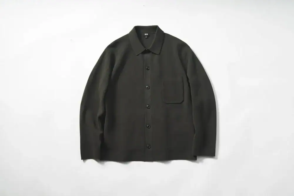 第1位 【ユニクロの大人が着るべき名品】3シーズン活躍、働き世代におすすめ「上品&万能なニットカーディガン」をスタイリストが徹底解説