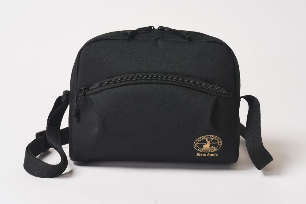 MonoMax2月号増刊付録「キャプテンスタッグ　10ポケット付き！ショルダーバッグ」