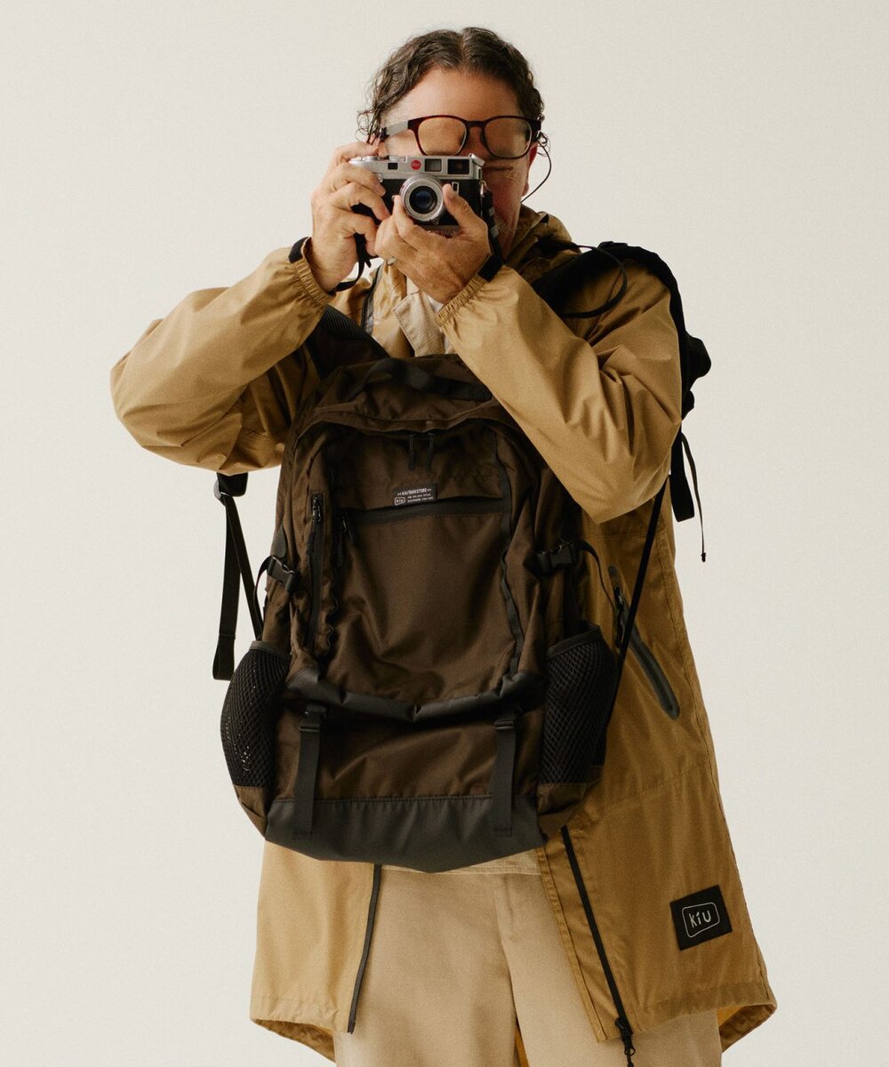 KiU「K448–KiU LC バックパック」￥9,900／横33×縦51×マチ25㎝／37ℓ