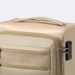 握りやすいワイドハンドル