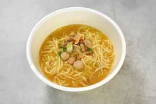 「このカップ麺がうまかった！」旨みが順々に味わえる最高作、焼き白味噌の魅力際立つ大満足の一杯 ほか【カップ麺の人気記事ランキングベスト3】（2024年12月版）