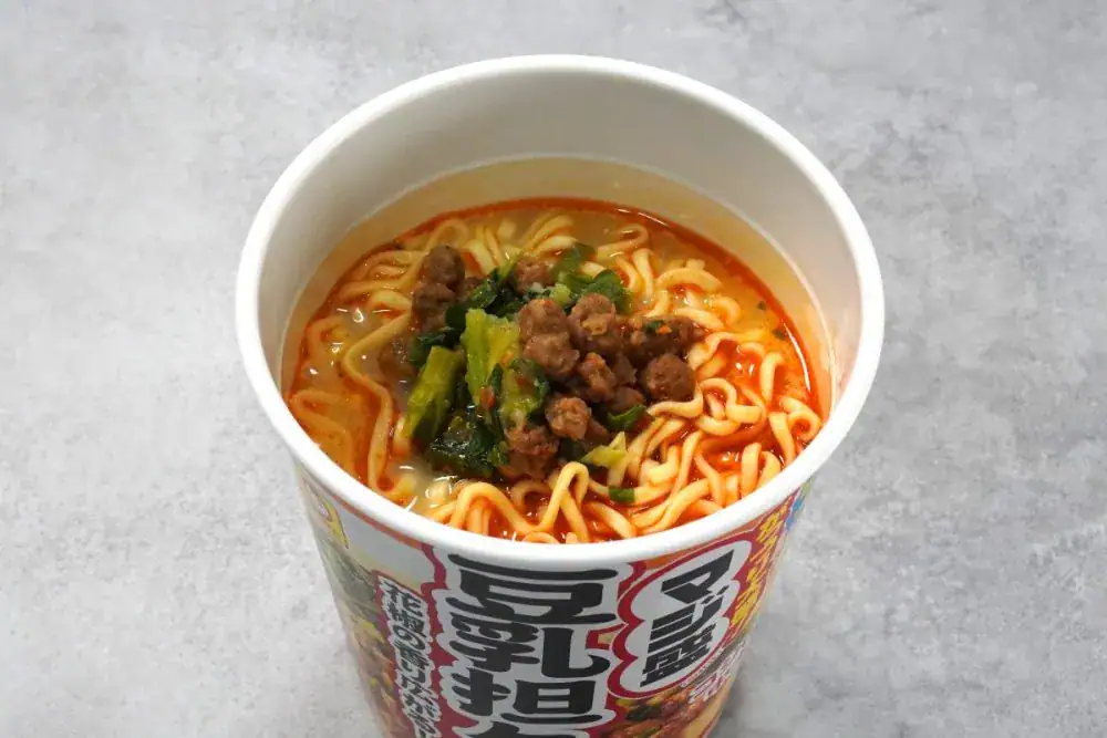 第2位　「このカップ麺、マジで激ウマ」麺の食感がたまらない“太麺系”ベスト3【1位はもちもち麺と濃厚海鮮スープが衝撃的】