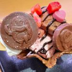 どこから食べても美味しいボリューム満点なチョコワッフルボウル