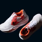 【ブランド初の厚底ソール】コンバース ランニングの新作は三津家貴也氏が提唱する“ミッドフット走法”を支える「コンズ ランバウンス」