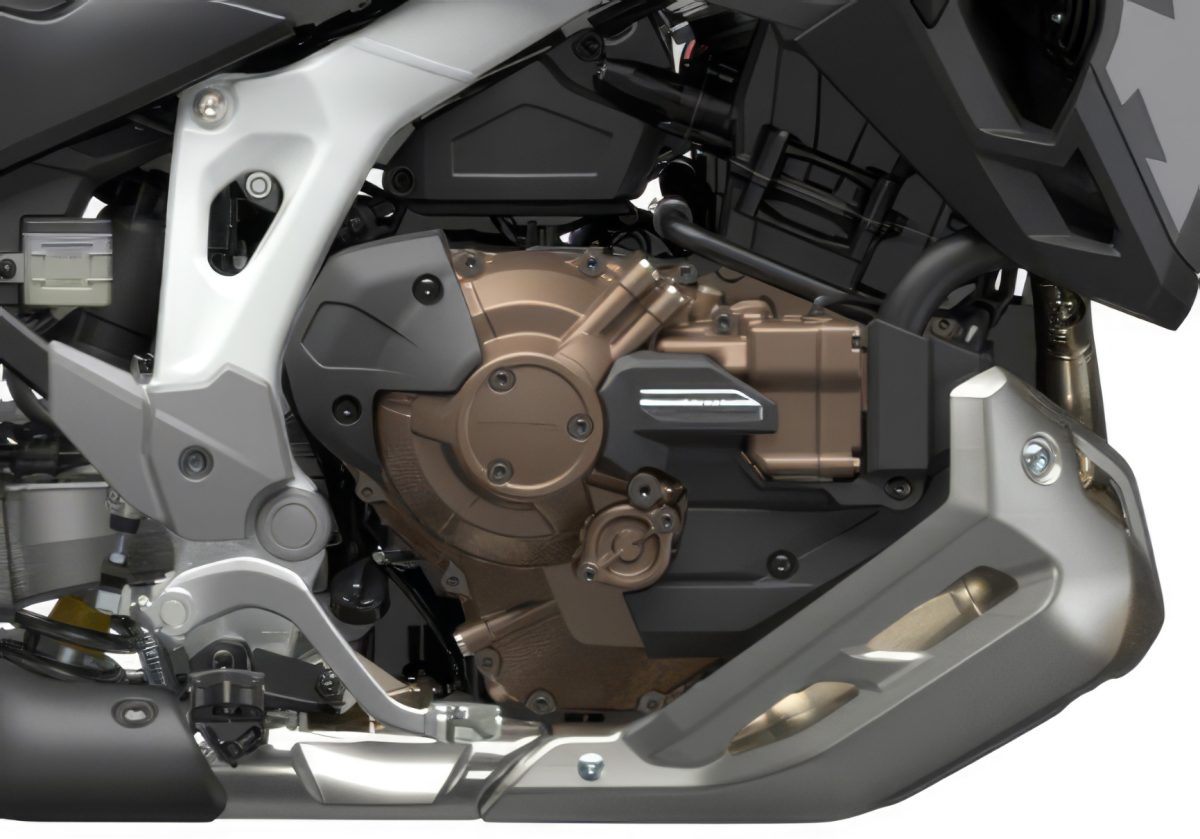 エキサイティングな走りから長距離での快適性を追求した1082ccの水冷直列2気筒エンジン