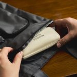 メガネケースも入るサイズ