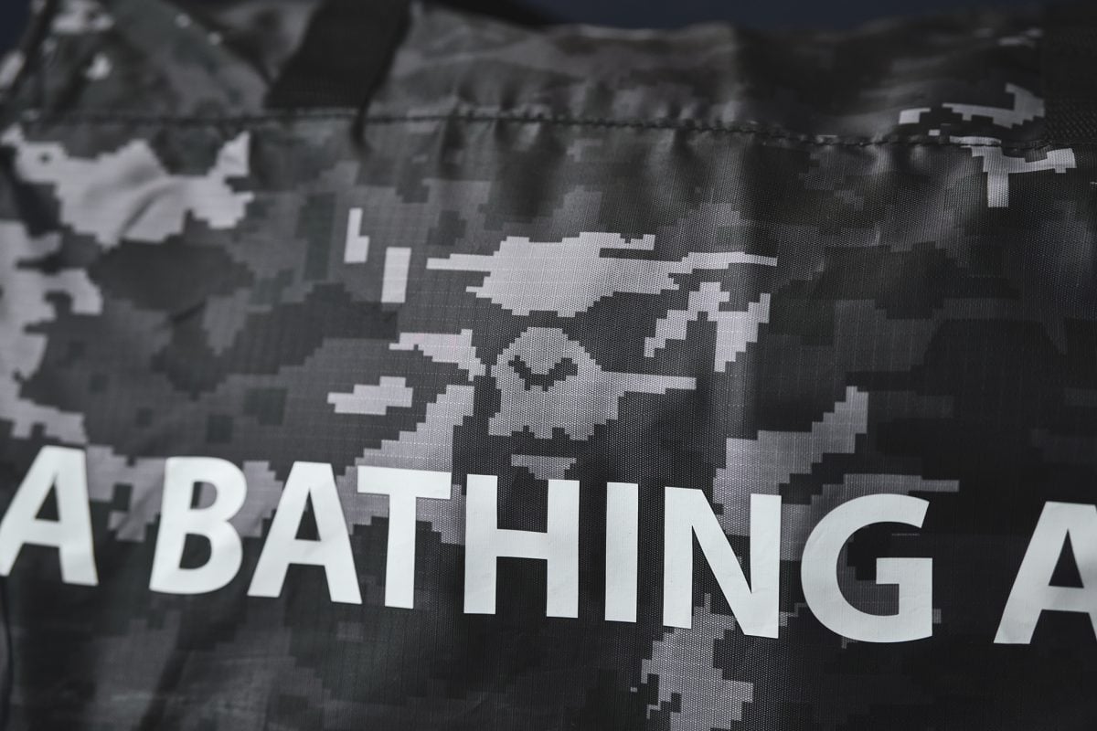 付録のレベル超えてる】smart×エイプの「新作カモ柄ボストン」が激アツ