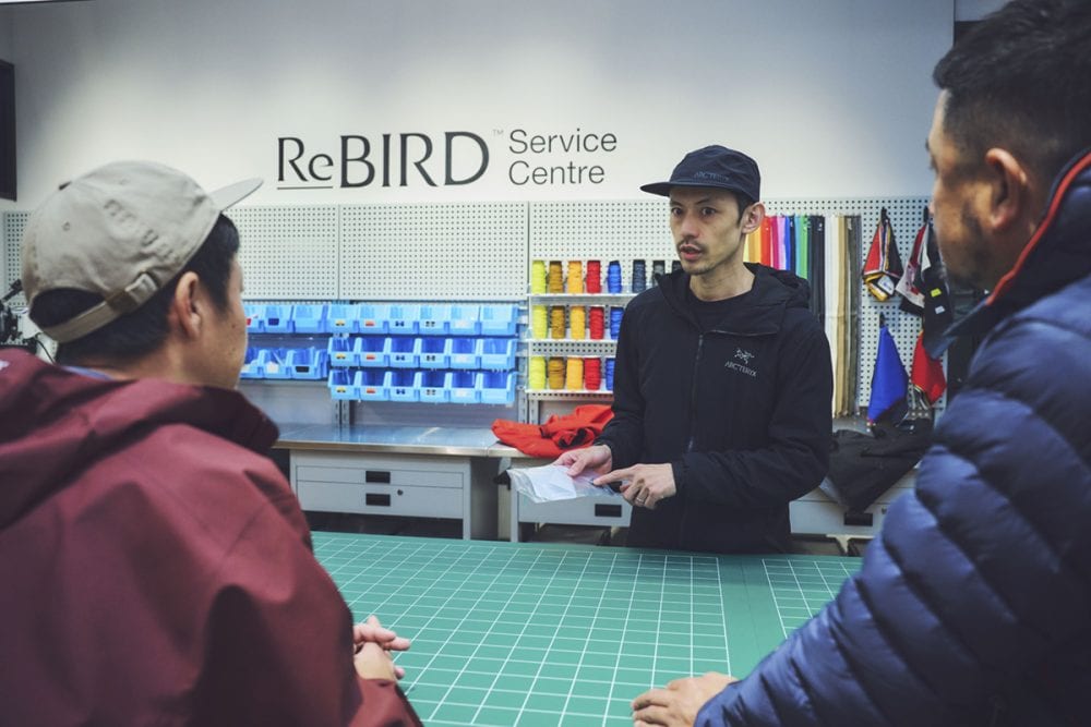 専任スタッフの西田享並さん