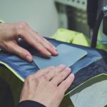 補修生地を当て