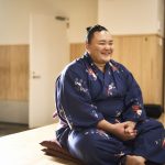 至福のひとときは、おいしいごはんを食べに行くこと、と語る朝乃山関
