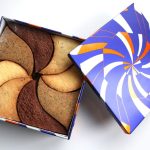 「しろいし洋菓子店」で人気のクッキー缶