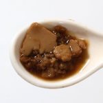 豆腐はかなり細かくストローで吸えるサイズ