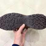 アウトソールには、オークリー独自の「O-Grip」を搭載