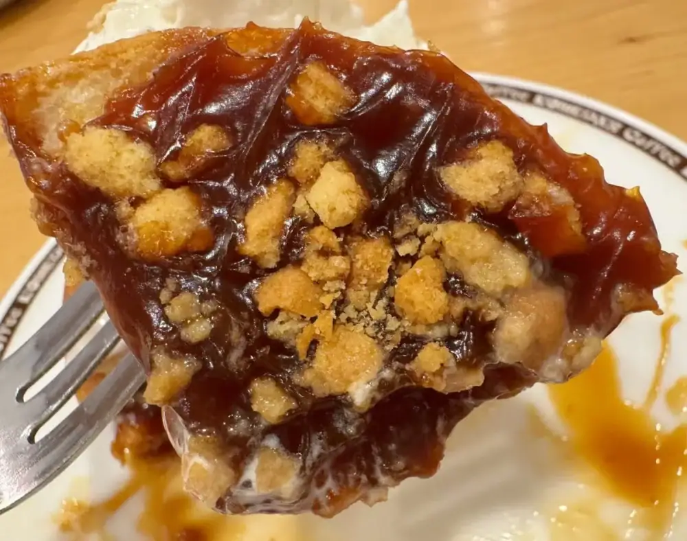 第2位　【昼には完売の大人気お菓子と…】コメダが奇跡コラボ「クルミッ子」のシロノワールが悶絶級の旨さだった！関東限定の実食レポ