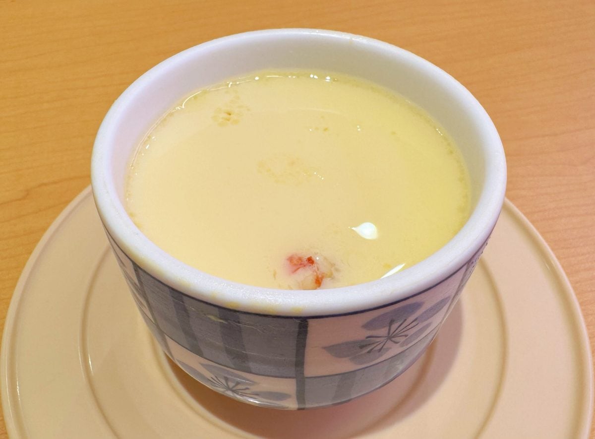 本ずわい蟹の茶碗蒸し