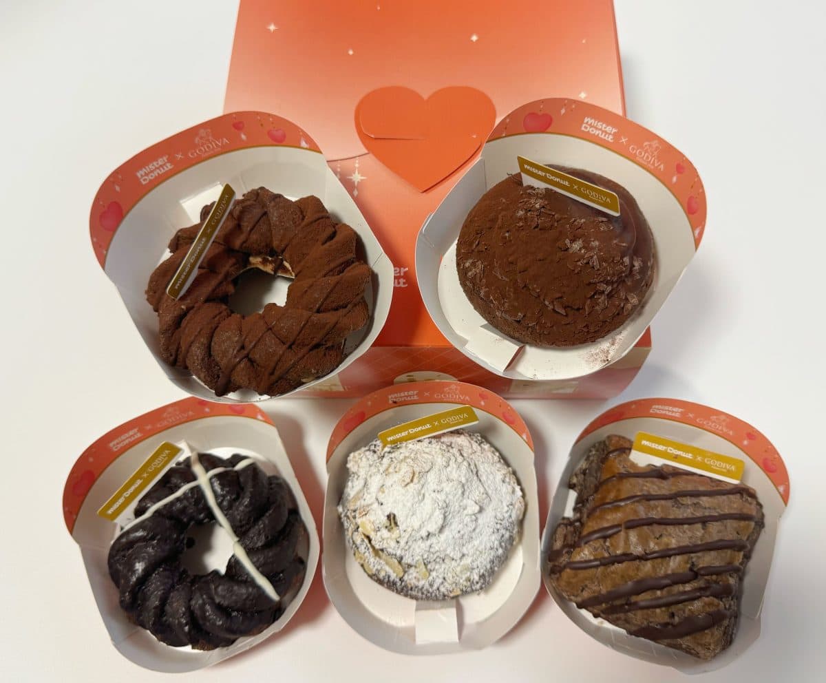 ミスド×ゴディバ 異次元過ぎる美味しさに溺れそう……!55周年のアニバーサリーにふさわしい「極上ショコラドーナツ」全5種を徹底解剖!