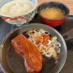 厚切り豚角煮定食