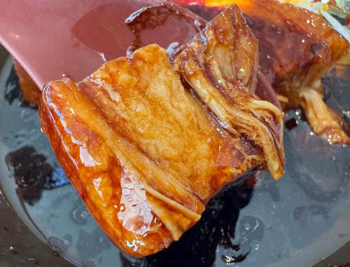 力を入れずともホロリと解ける柔らかさに驚き！