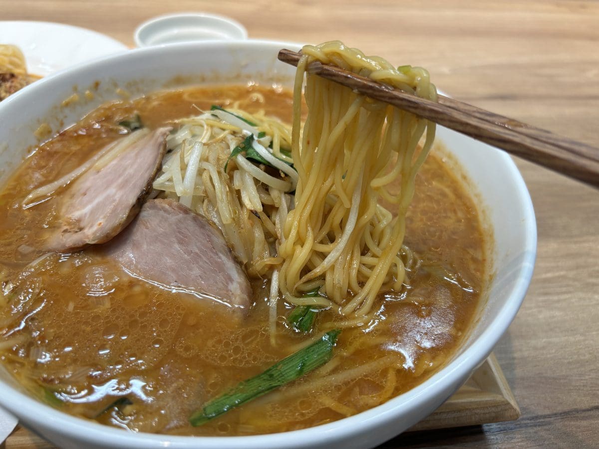 デニーズ　『味噌らぁ麺～五重（いつつがさね）の味噌』