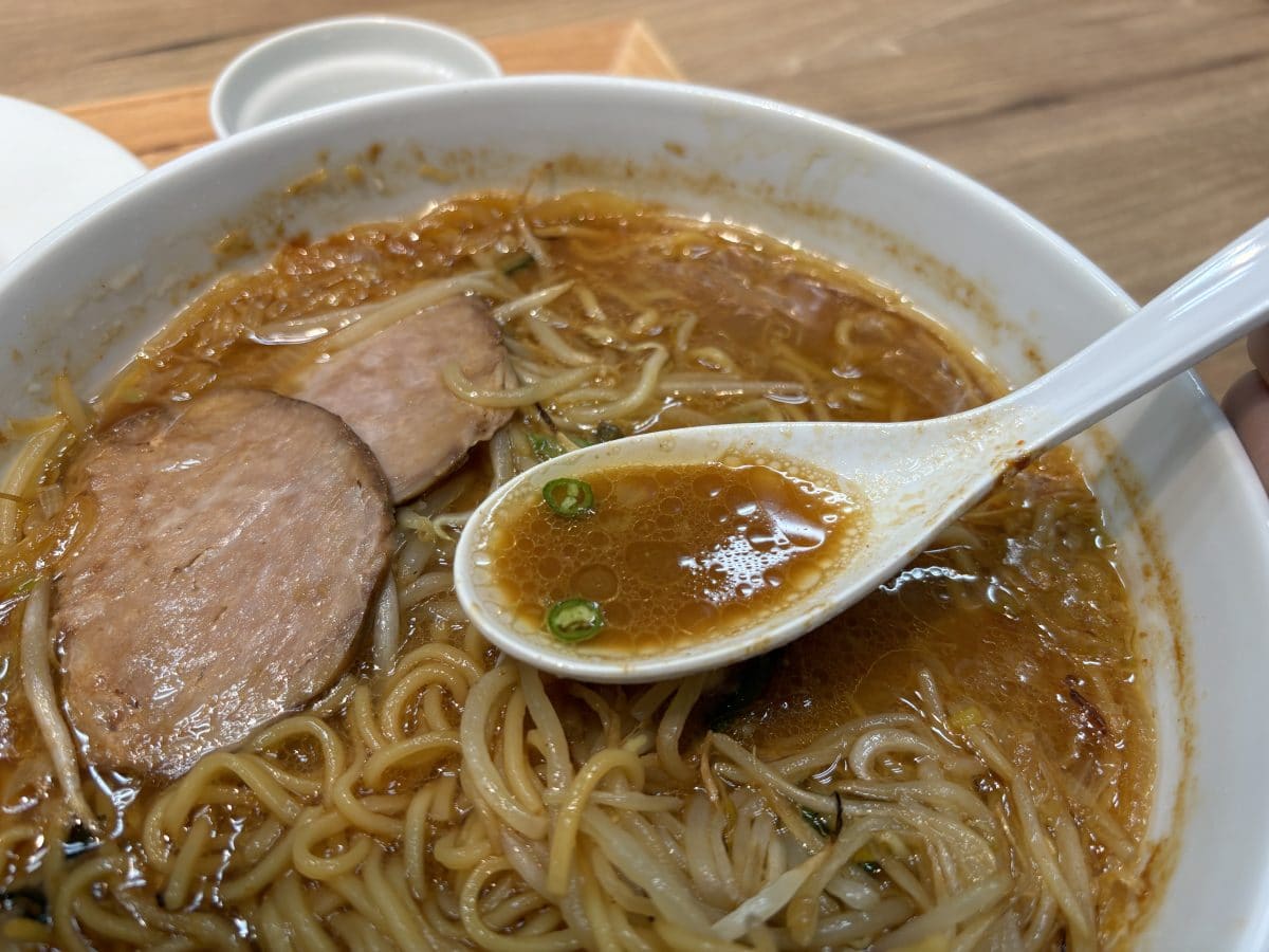 ラーメンのスープに青唐辛子を入れるのも◎