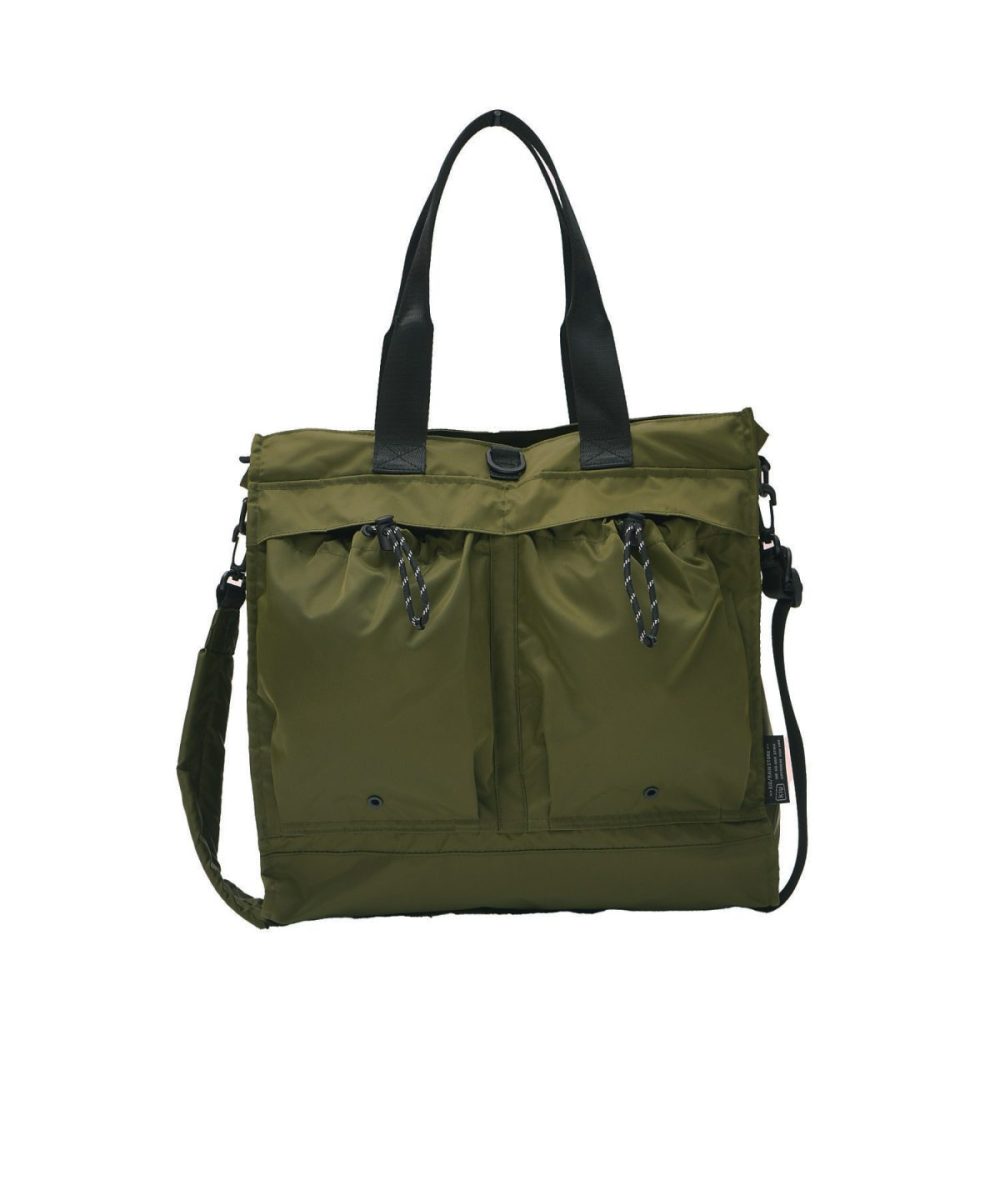 KiU「K522–KiU ヘルメットバッグ」￥7,920／横37×縦37×マチ15㎝／24ℓ