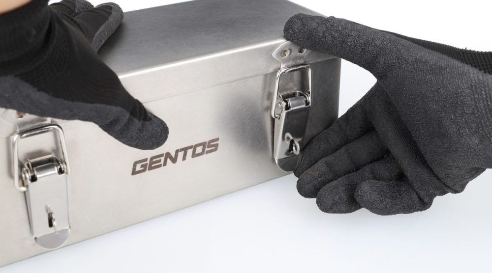 蓋を強力に固定できるロック付きのトグルラッチ