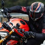 機能性と快適性に優れ、バイクライドをワンランクアップさせてくれるハイスペックなヘルメット