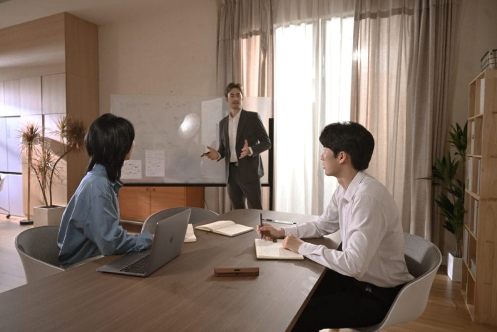 最大15人までの話者を認識し、誰の発言かを自動で記録するので、誰の発言だったかと悩む心配もありません