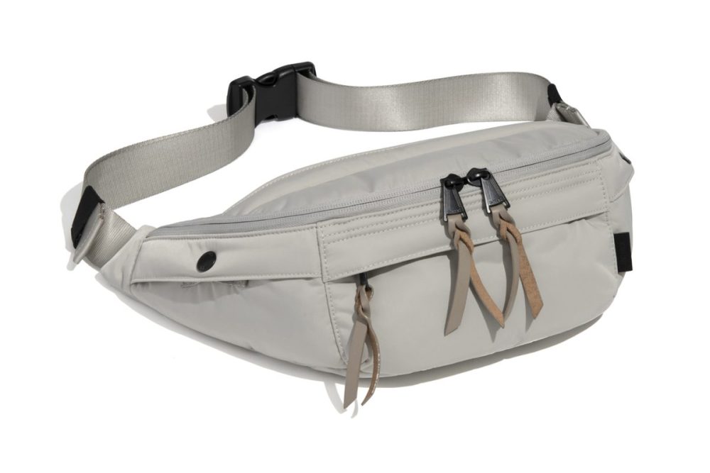 アントラック「CITY/DS ファニーパック S」¥18,700/W30×H12×D9㎝/3色展開