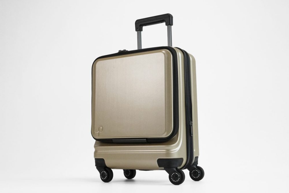 プロテカ「フレスターEX（01550）」￥74,800／H45×W34×D20（24）㎝／26（33）ℓ／2.8㎏