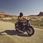 力強いシルエットと走りに磨きをかけたスピードマスター