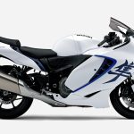 通常モデルのブリリアントホワイト/パールビガーブルーカラー