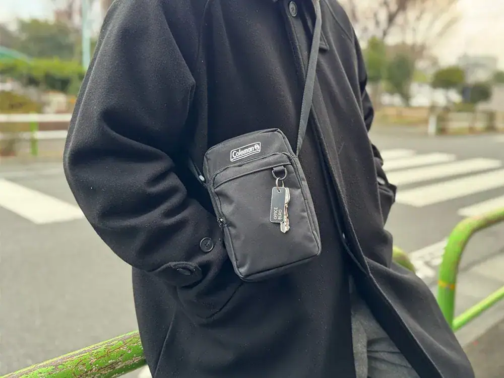 第2位　【冬にちょうどいい付録バッグ】『smart』2月号のコールマン「2層ショルダー」はコートの下で邪魔にならない薄さが最高だった