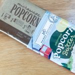 ポップコーンの素「バター味」は80グラム入りで購入価格は84円です