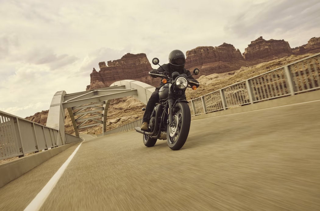 美しいデザインと快適な走りをアップデートしたT120ブラック