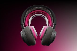 【50時間バッテリーはバケモノ級】充電のストレス激減！スティールシリーズの「第2世代ヘッドセット」が死角なしの完成度