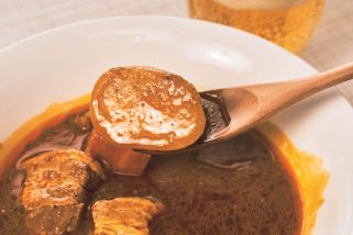 【無印良品 490円の本格派】広報が断言「2026年のイチ推しカレー」は？異例の開発手法で生まれた“スープカレー”がガチすぎる