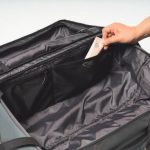 視認性の高いメッシュポケット