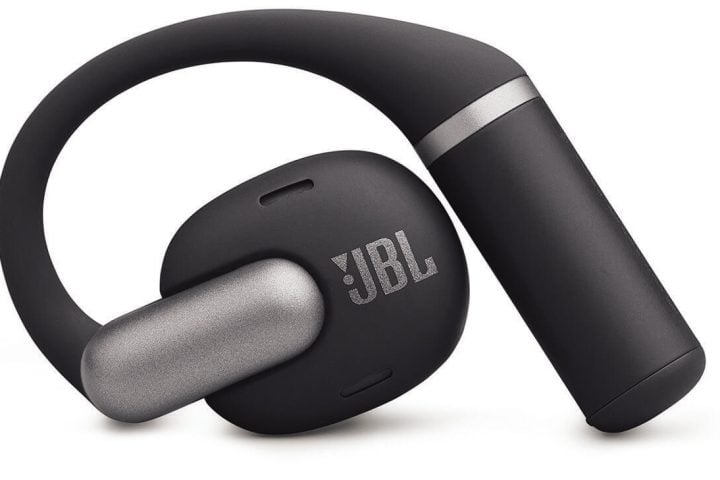 【2026年はコレが流行る!?】仕事中も使える「耳を塞がない」イヤホン、“吸いごたえ”自在の加熱式タバコ…プロが断言「ガジェットのヒット予測」と保存版カレンダー