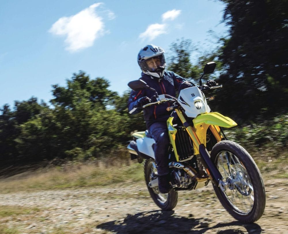 スズキ DR-Z4S ¥1,199,000