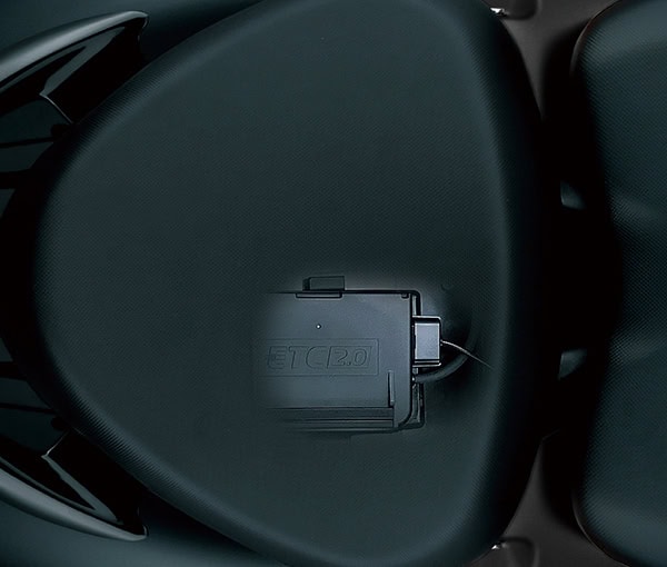 最新のETC2.0車載器を標準装備