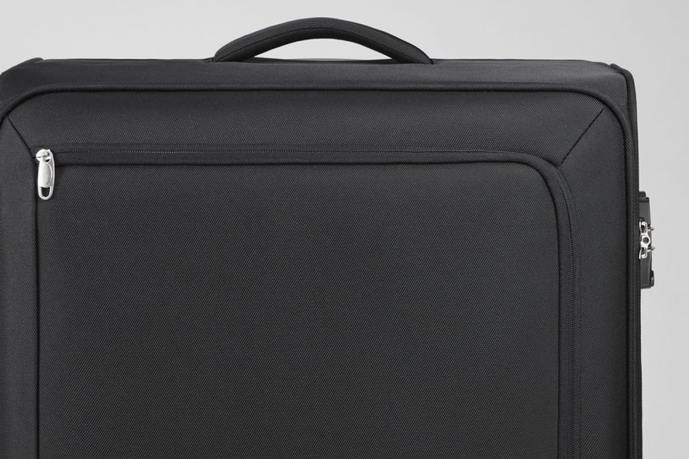 素材はポリエステル840デニールの2トーンオックス