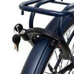 スムーズな施錠と解錠が可能なキャリア取付式のリヤサークル錠