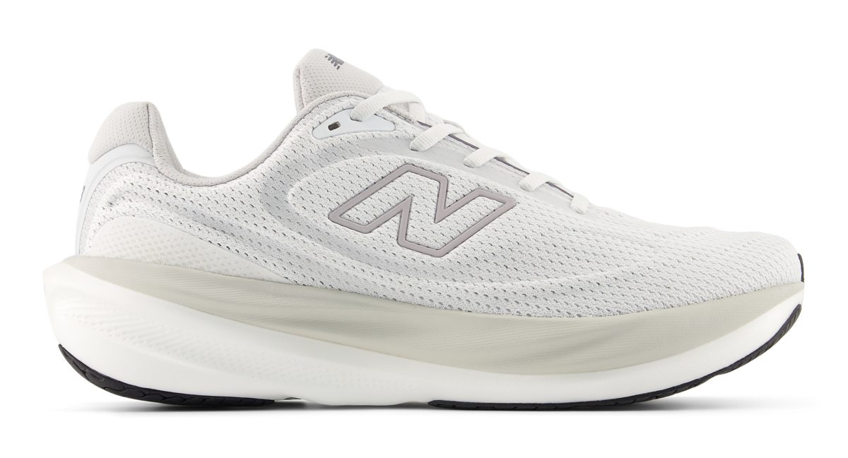 ニューバランス「1080v15(Men)」¥22,000/5色展開