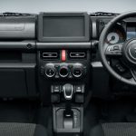 衝突被害軽減ブレーキ「デュアルセンサーブレーキサポートII」を採用したほか、アダプティブクルーズコントロールやマルチインフォメーションディスプレイ（カラー）などを標準装備