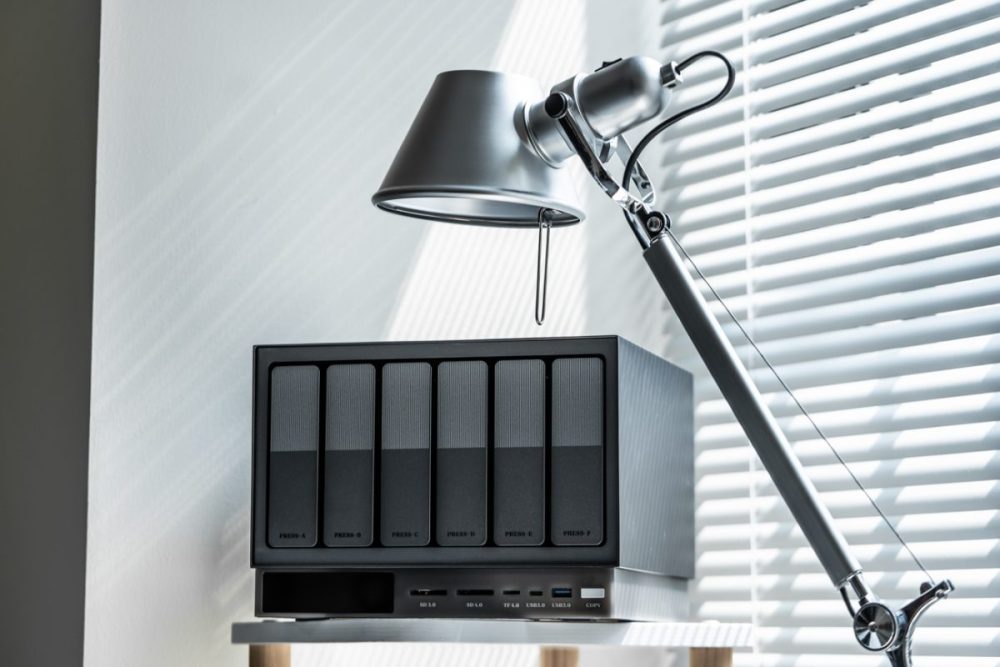 ユーザーごとに閲覧・アップロード・DL権限を設定可能