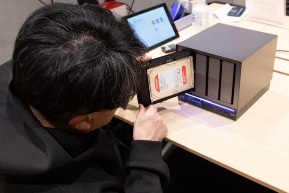 サブスクのような毎月の支払いから解放。ハードディスクを増設することで保存容量が増えても“月額アップ”の心配なし